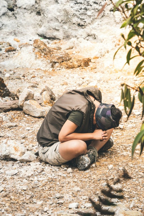 Quels sont les impacts des techniques de méditation sur la réduction des symptômes du stress post-traumatique?